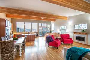 vacation rental condos
