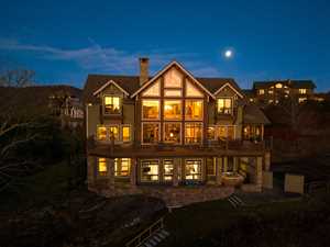vacation rental condos