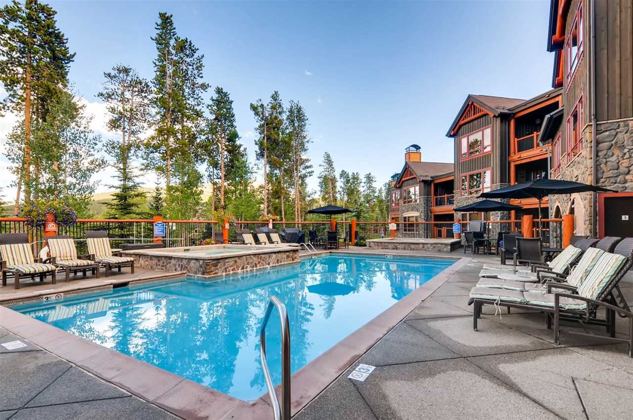 vacation rental condos
