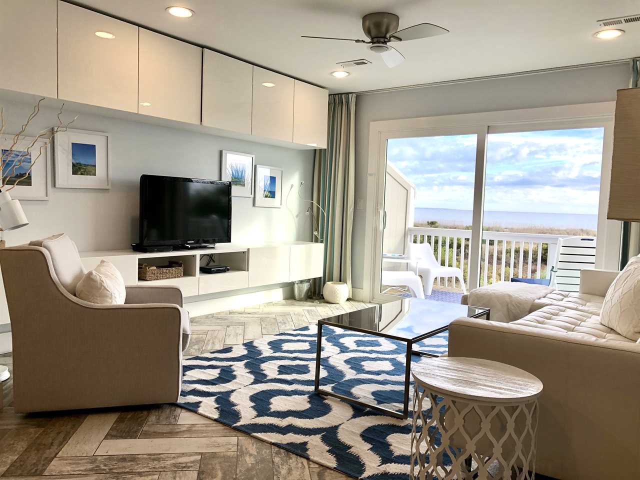 vacation rental condos