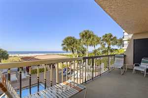 vacation rental condos