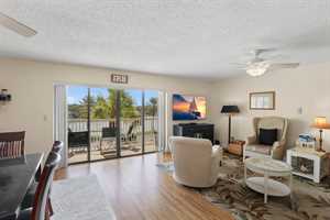 vacation rental condos
