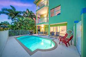 vacation rental condos