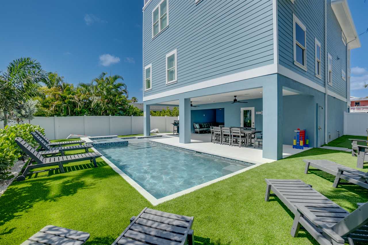 vacation rental condos