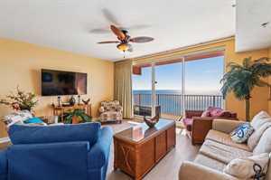 vacation rental condos