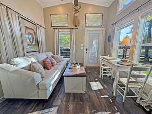 vacation rental condos