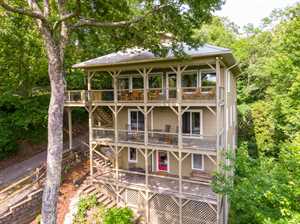 vacation rental condos
