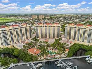 vacation rental condos